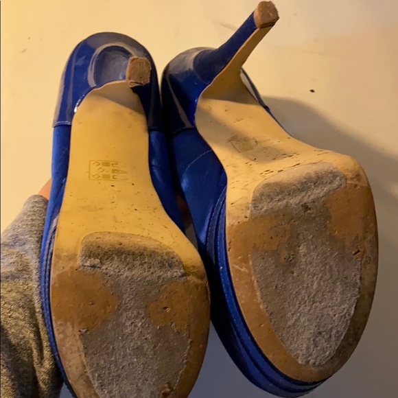Royal Blue Bebe platform heels - Picture 4 of 5